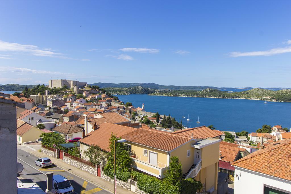 Moonshine Apartment With Magnificent View Sibenik Exterior photo