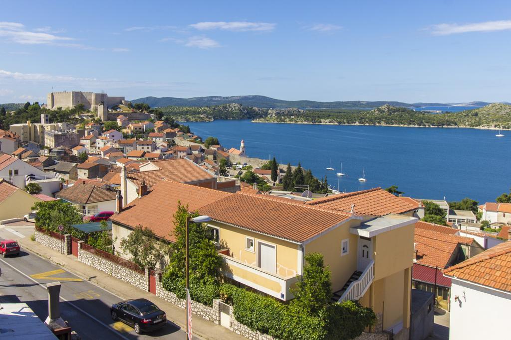 Moonshine Apartment With Magnificent View Sibenik Exterior photo